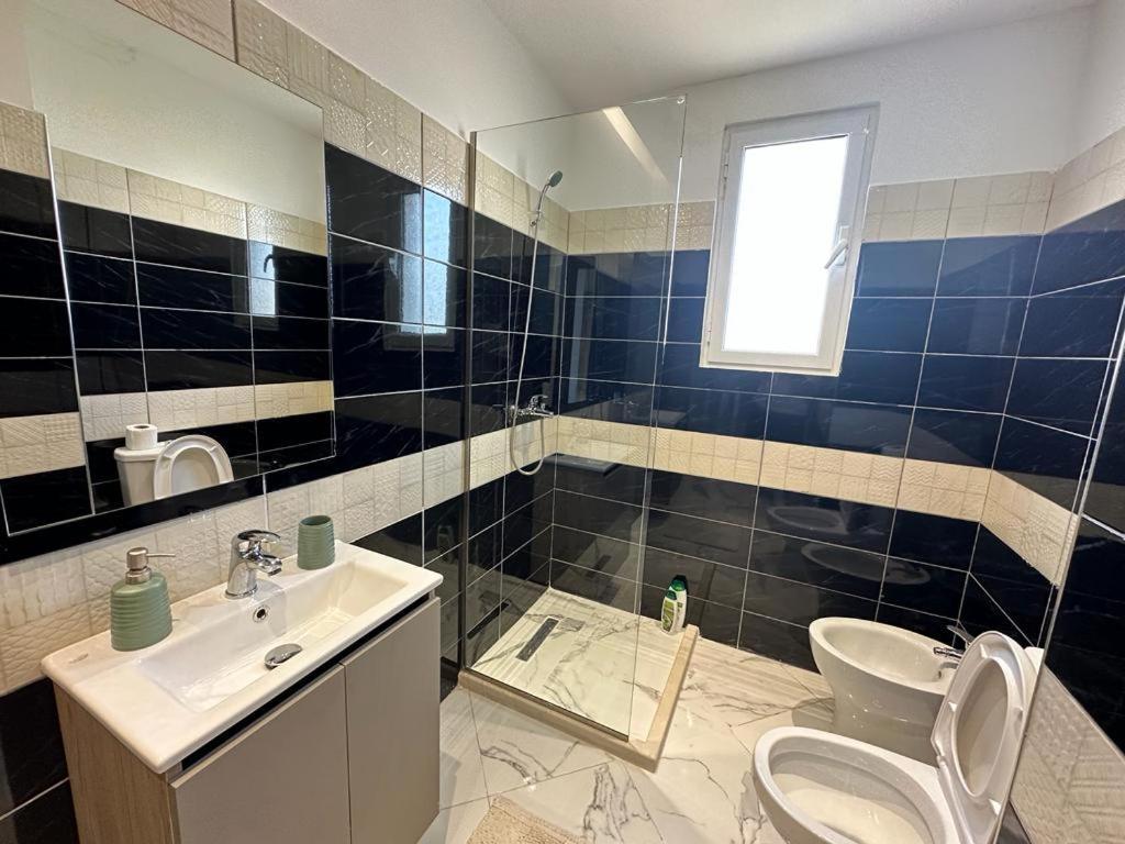 Trea Accomodations Vlorë エクステリア 写真